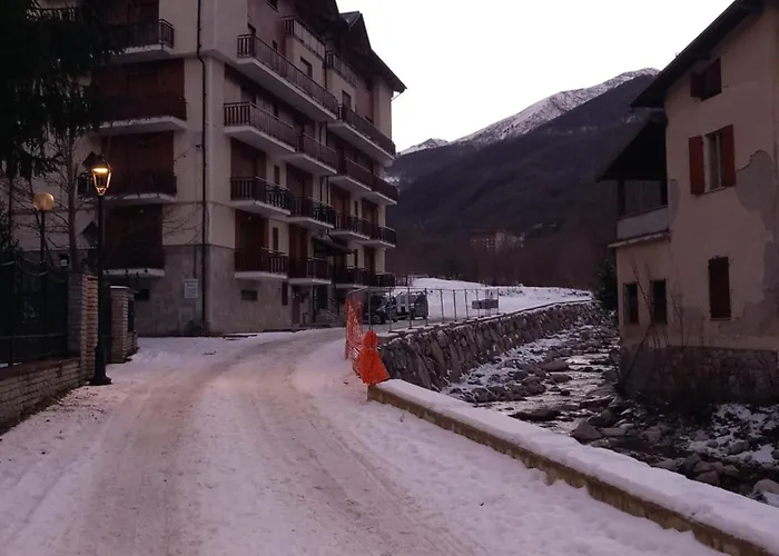 Limone 別荘 *